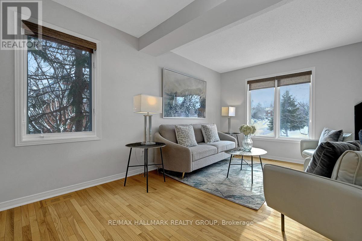 1 Rothbury Crescent, Ottawa, Ontario  K1K 4N4 - Photo 13 - X12901268