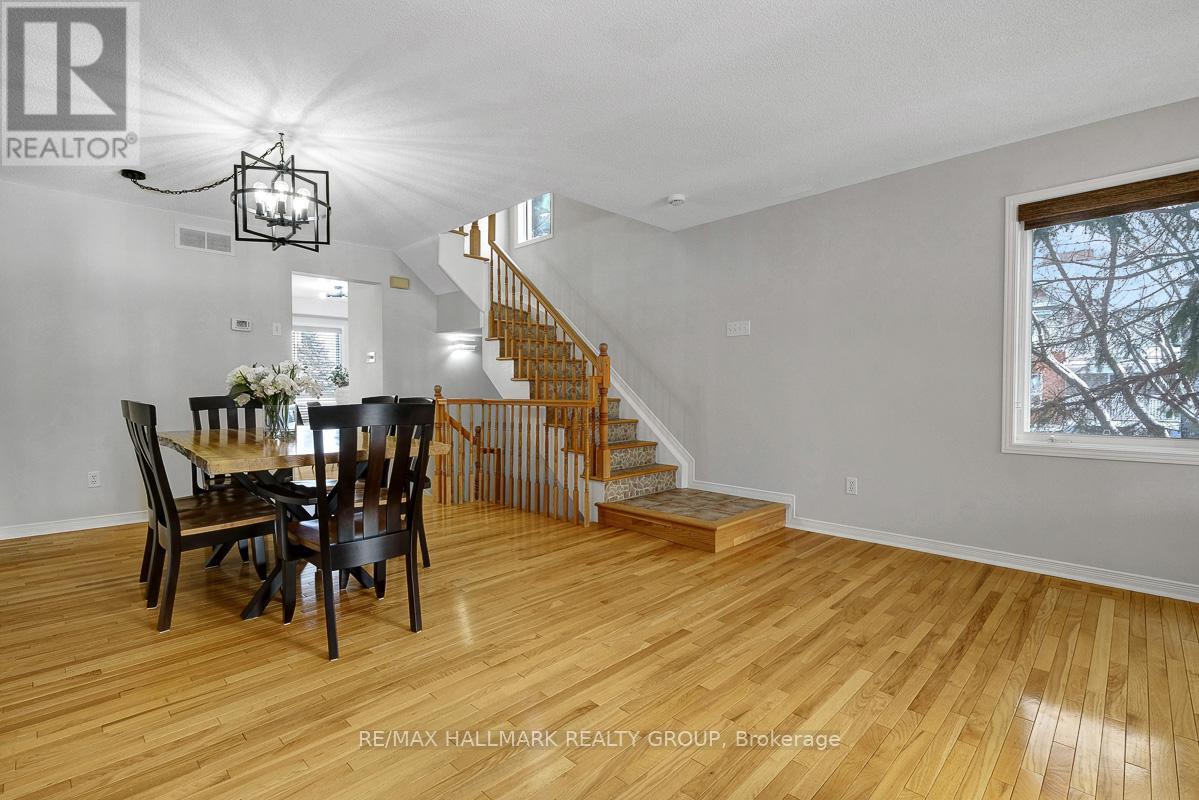 1 Rothbury Crescent, Ottawa, Ontario  K1K 4N4 - Photo 16 - X12901268