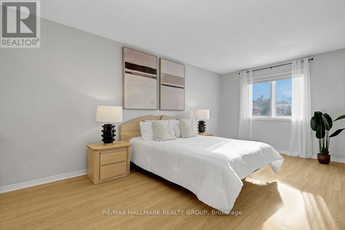 1 Rothbury Crescent, Ottawa, Ontario  K1K 4N4 - Photo 29 - X12901268