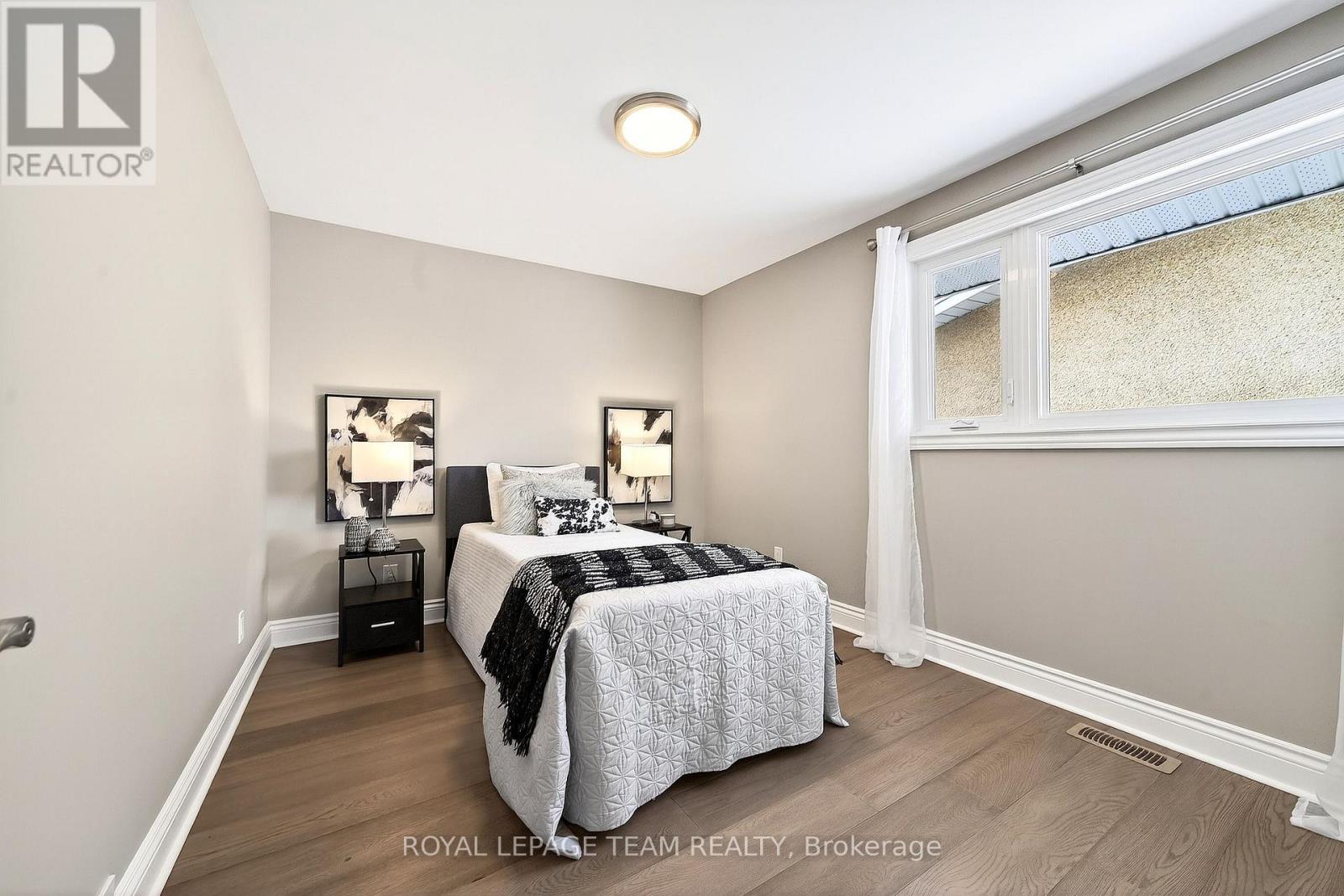 26 Solva Drive, Ottawa, Ontario  K2H 5R5 - Photo 25 - X12901286