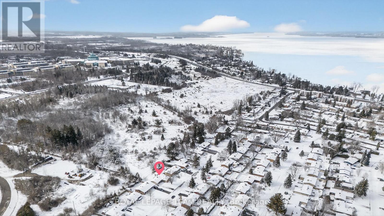 26 Solva Drive, Ottawa, Ontario  K2H 5R5 - Photo 5 - X12901286