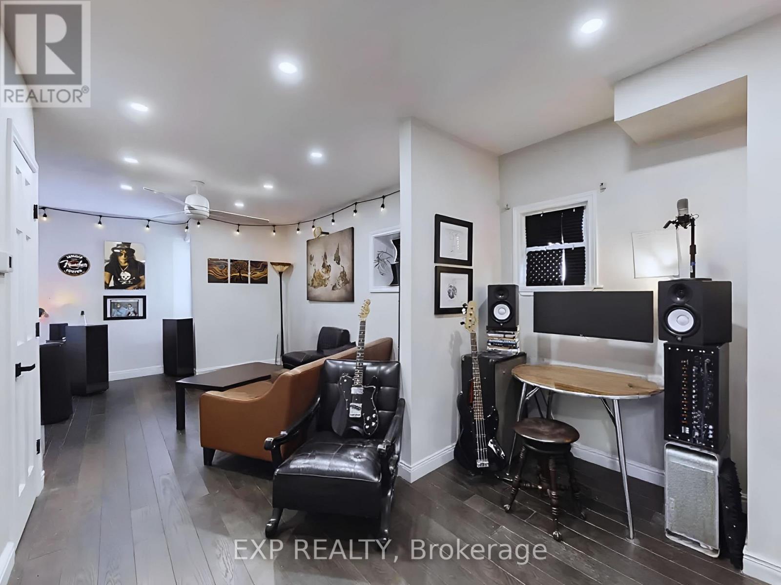 200 Waterloo Avenue, Guelph (Downtown), Ontario  N1H 3J5 - Photo 32 - X12795040