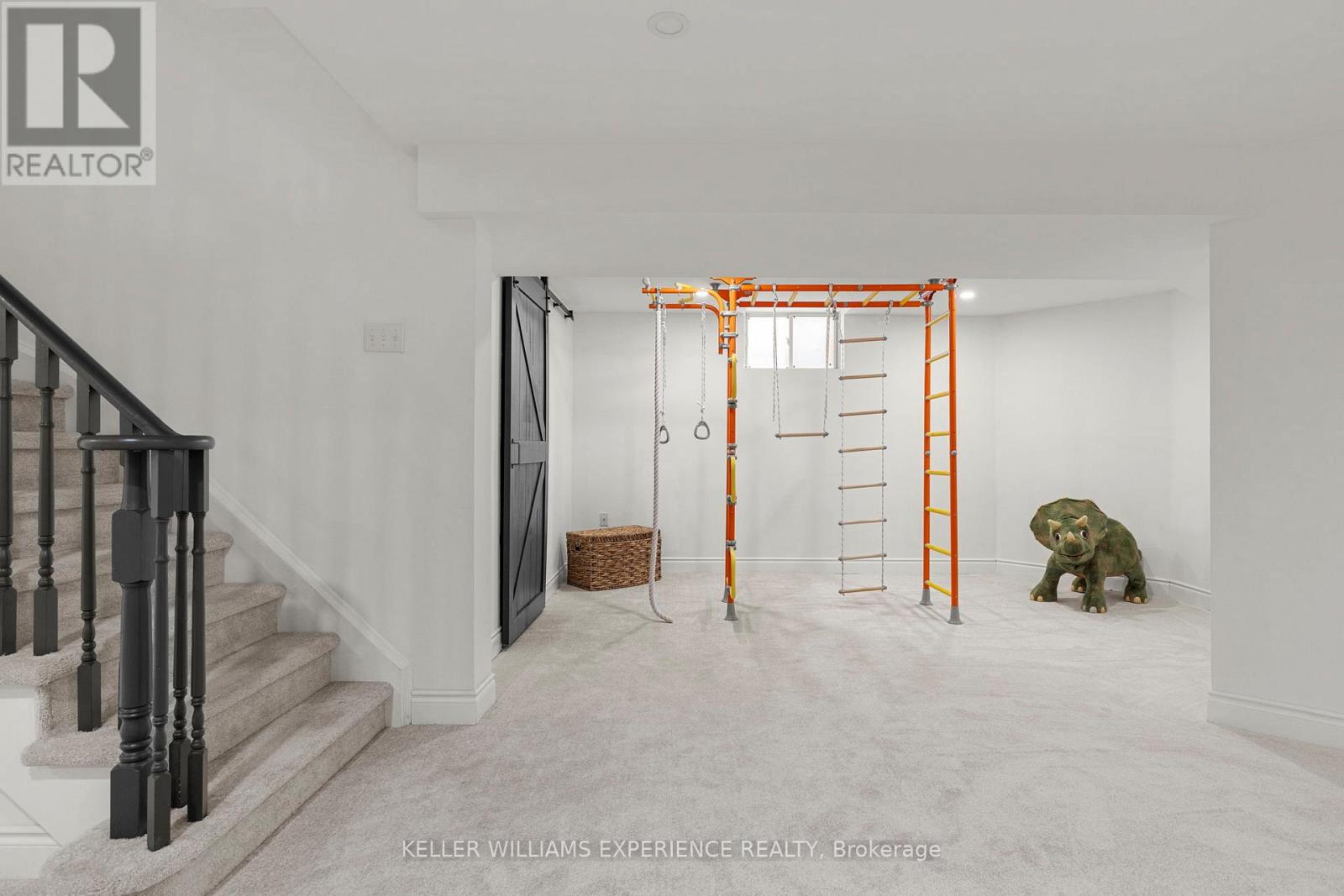 102 Country Lane, Barrie (Painswick South), Ontario  L4N 0N3 - Photo 22 - S12901222