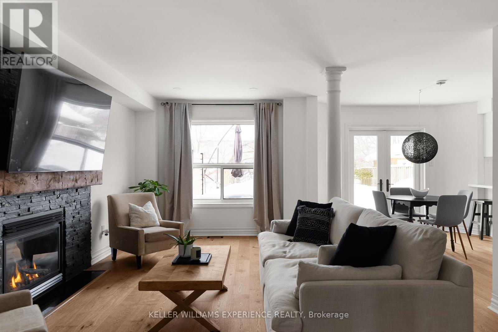 102 Country Lane, Barrie (Painswick South), Ontario  L4N 0N3 - Photo 4 - S12901222