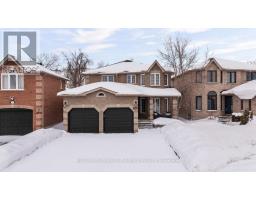 102 COUNTRY LANE, Barrie, Ontario