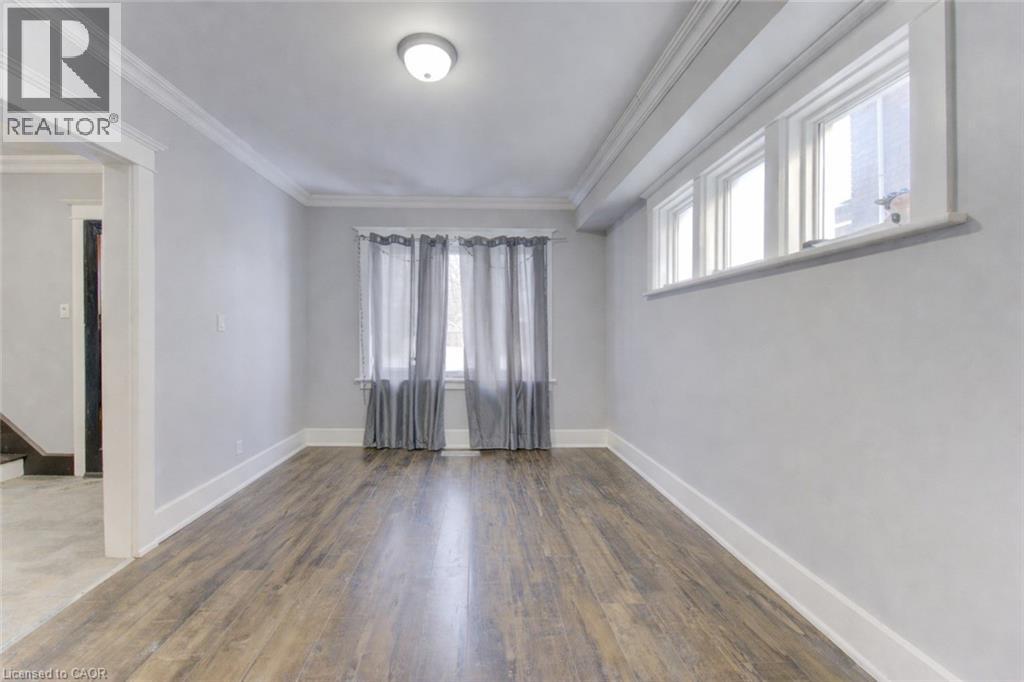 61 Waterloo Street, Kitchener, Ontario  N2H 3V1 - Photo 6 - 40803674