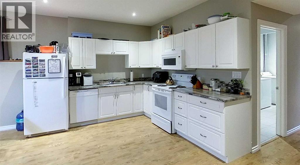 1727 63 Street, Edson, Alberta  T7E 1S2 - Photo 31 - A2279498