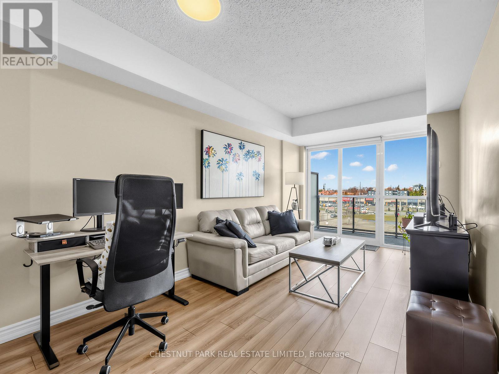 613 - 15 James Finlay Way, Toronto (Downsview-Roding-Cfb), Ontario  M3M 0B3 - Photo 2 - W12901214