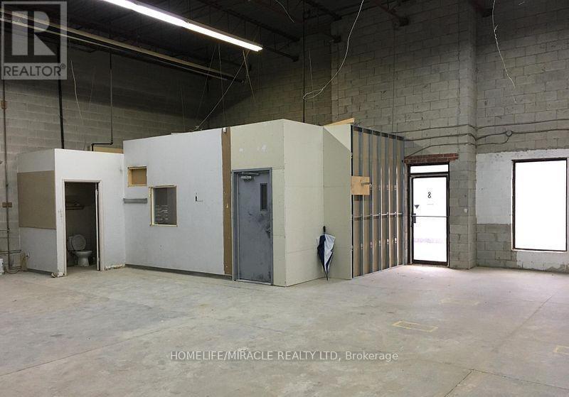 8 & 9 - 11 Edvac Drive, Brampton (Gore Industrial North), Ontario  L6S 5W5 - Photo 4 - W12901226