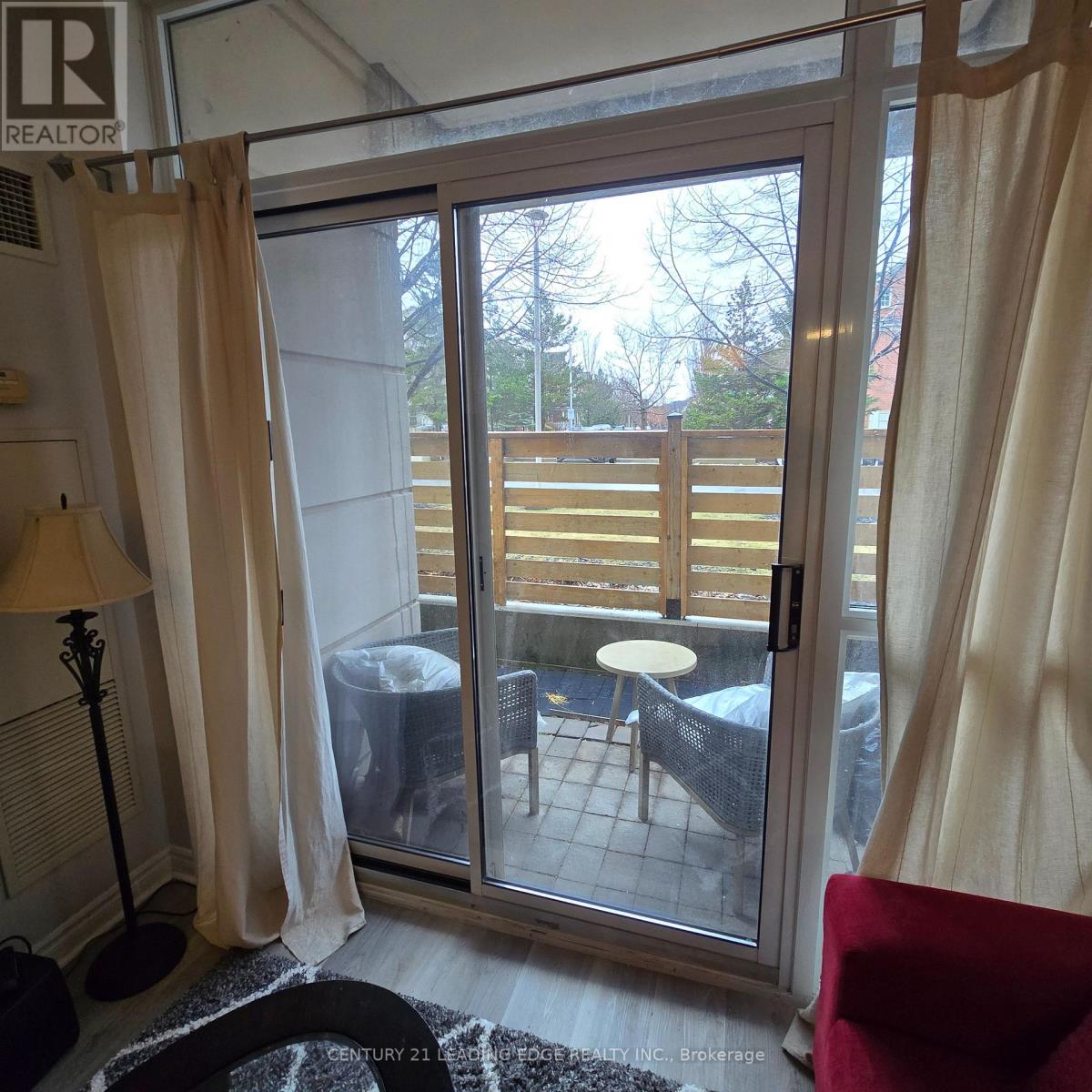 103 - 2325 Central Park Drive, Oakville (Ro River Oaks), Ontario  L6H 0E2 - Photo 6 - W12901234