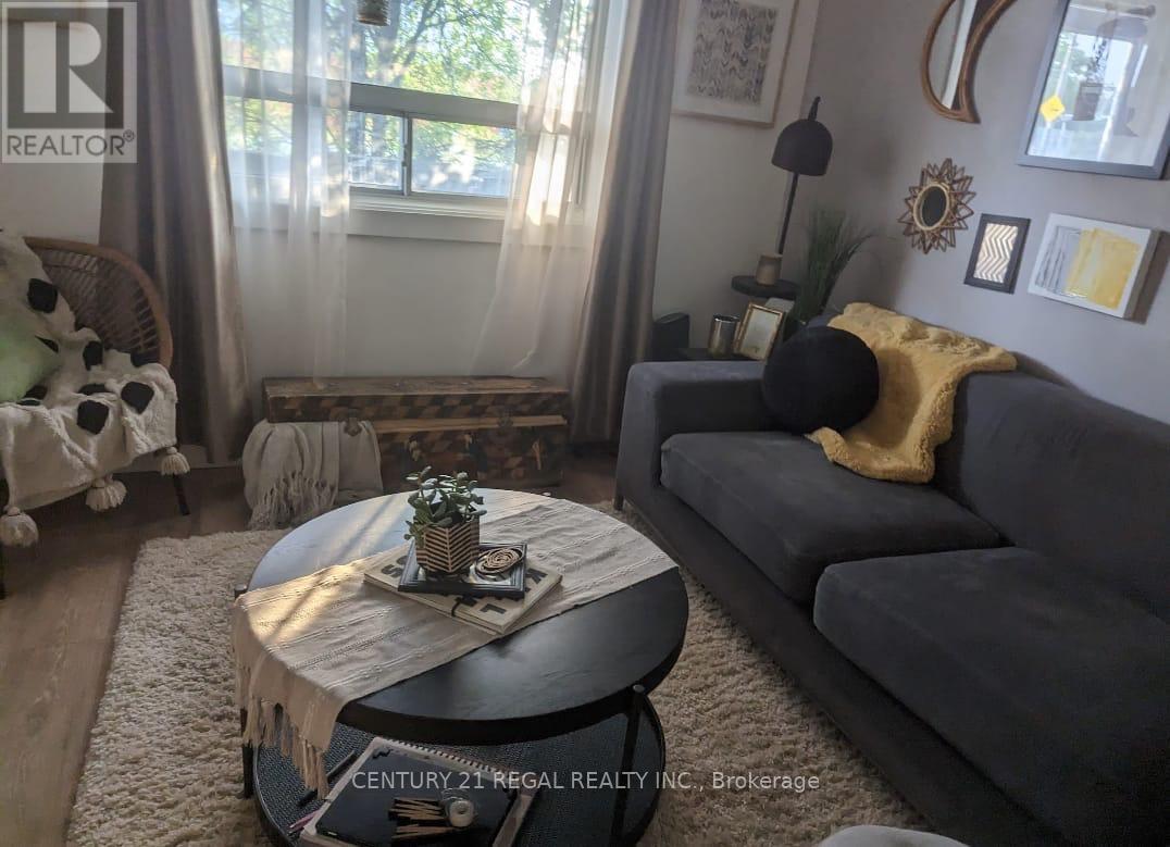 #1 - 1309 Dufferin Street, Toronto (Dovercourt-Wallace Emerson-Junction), Ontario  M6H 4C2 - Photo 2 - W12901280