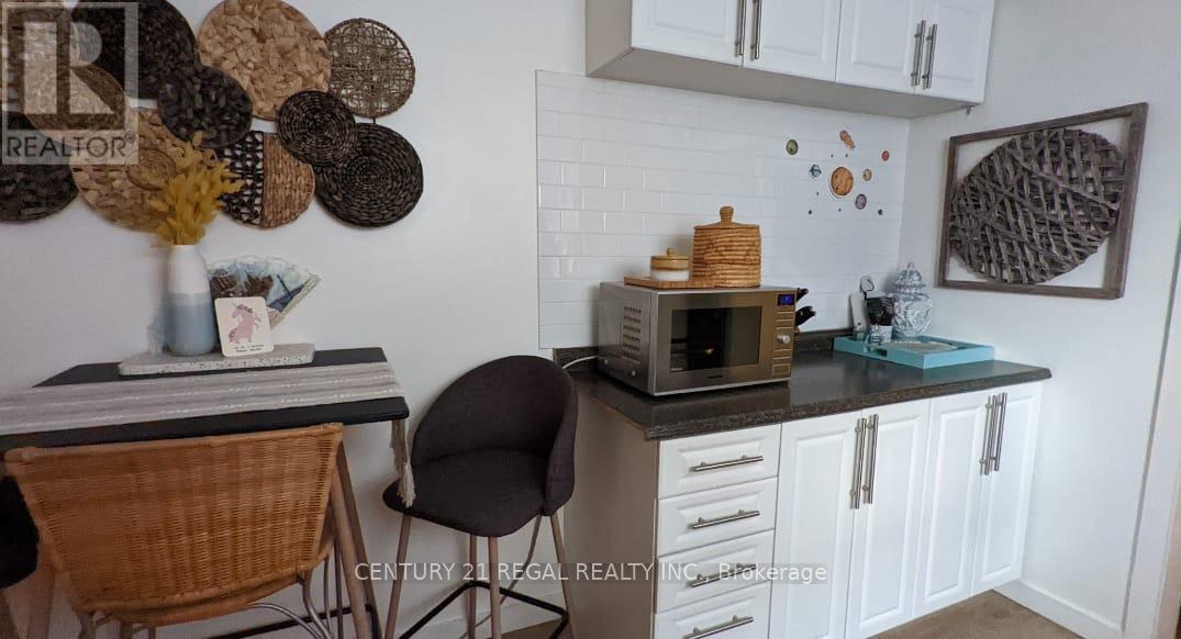 #1 - 1309 Dufferin Street, Toronto (Dovercourt-Wallace Emerson-Junction), Ontario  M6H 4C2 - Photo 8 - W12901280