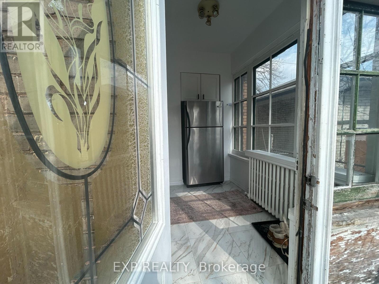 2 - 76 Rosemount Avenue, Toronto (Weston), Ontario  M9N 3B3 - Photo 2 - W12901292