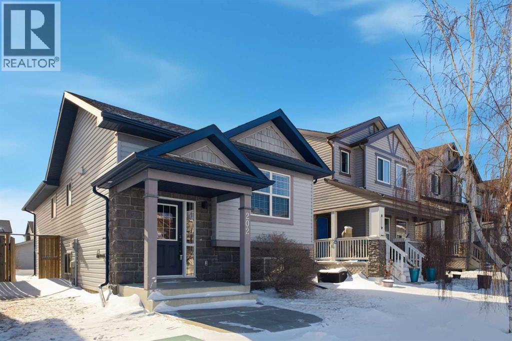 202 Morningside Gardens SW, Airdrie, Alberta  T4B 0C9 - Photo 3 - A2287525