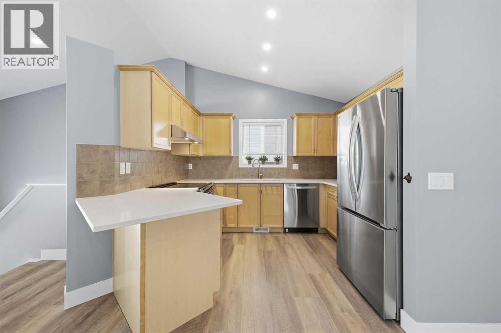 202 Morningside Gardens SW, Airdrie, Alberta  T4B 0C9 - Photo 15 - A2287525