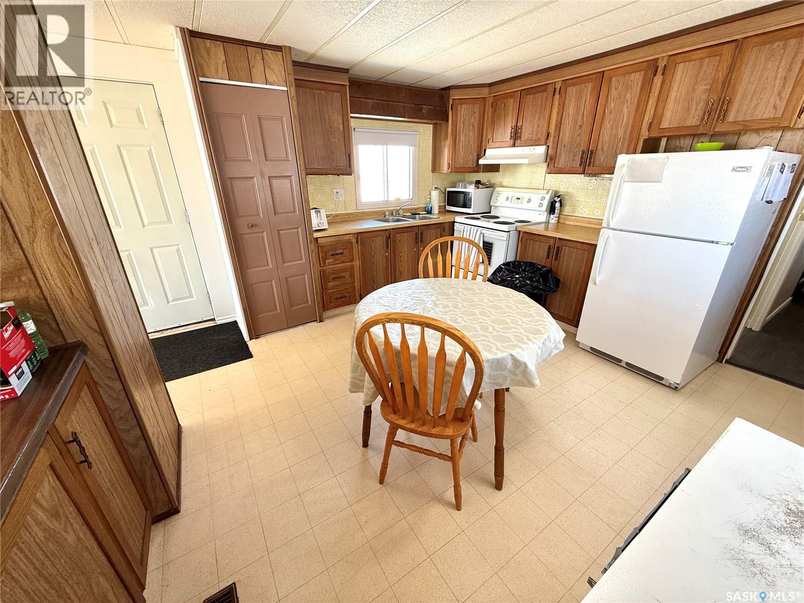 1&2 Lakeview Avenue, Meota Rm No.468, Saskatchewan  S0M 1X0 - Photo 20 - SK030856