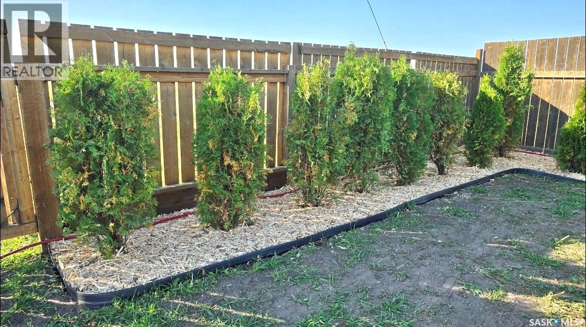 1&2 Lakeview Avenue, Meota Rm No.468, Saskatchewan  S0M 1X0 - Photo 4 - SK030856