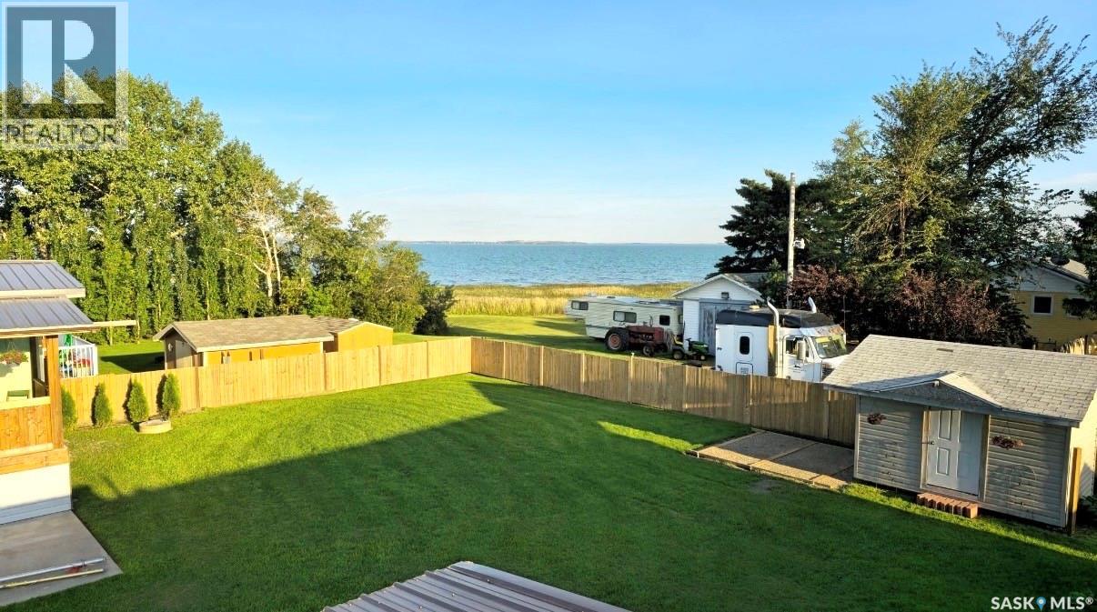 1&2 Lakeview Avenue, Meota Rm No.468, Saskatchewan  S0M 1X0 - Photo 6 - SK030856