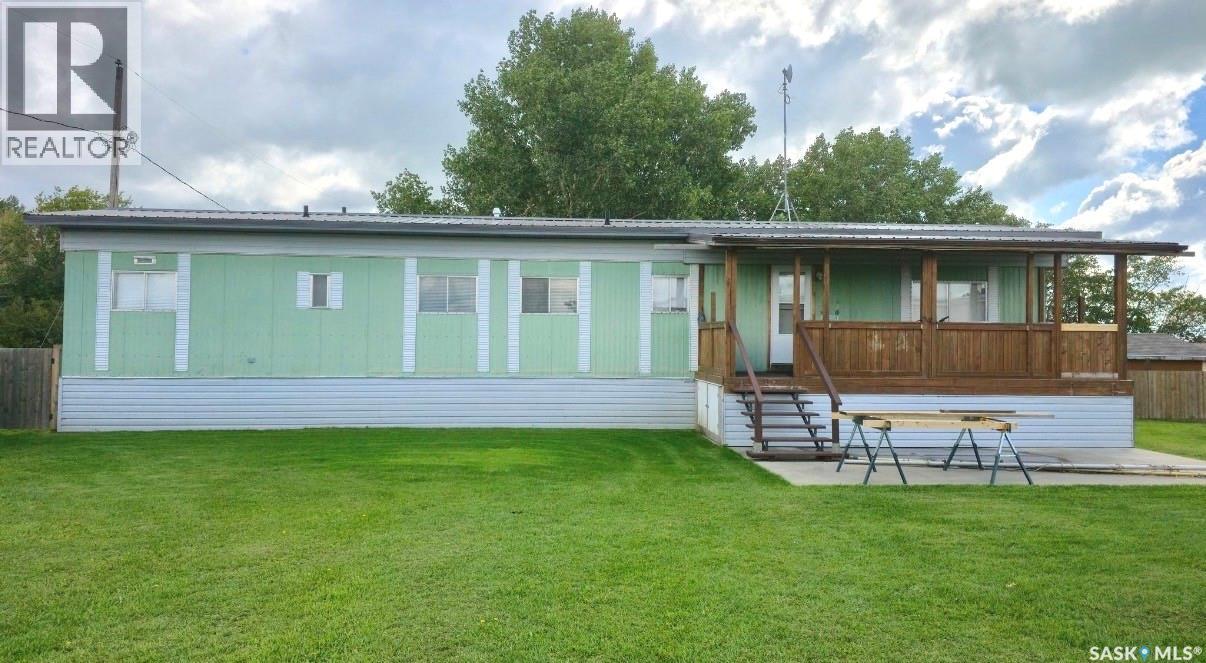 1&2 Lakeview Avenue, Meota Rm No.468, Saskatchewan  S0M 1X0 - Photo 7 - SK030856