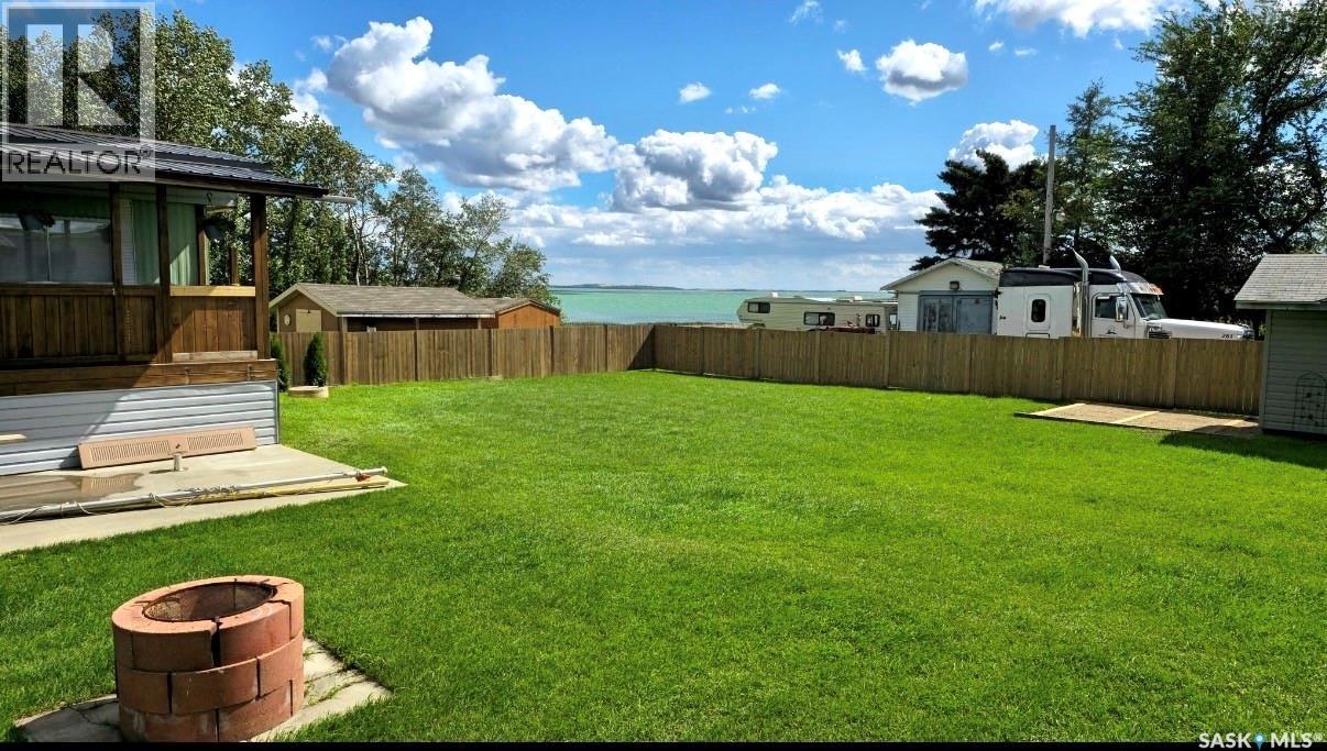1&2 Lakeview Avenue, Meota Rm No.468, Saskatchewan  S0M 1X0 - Photo 8 - SK030856