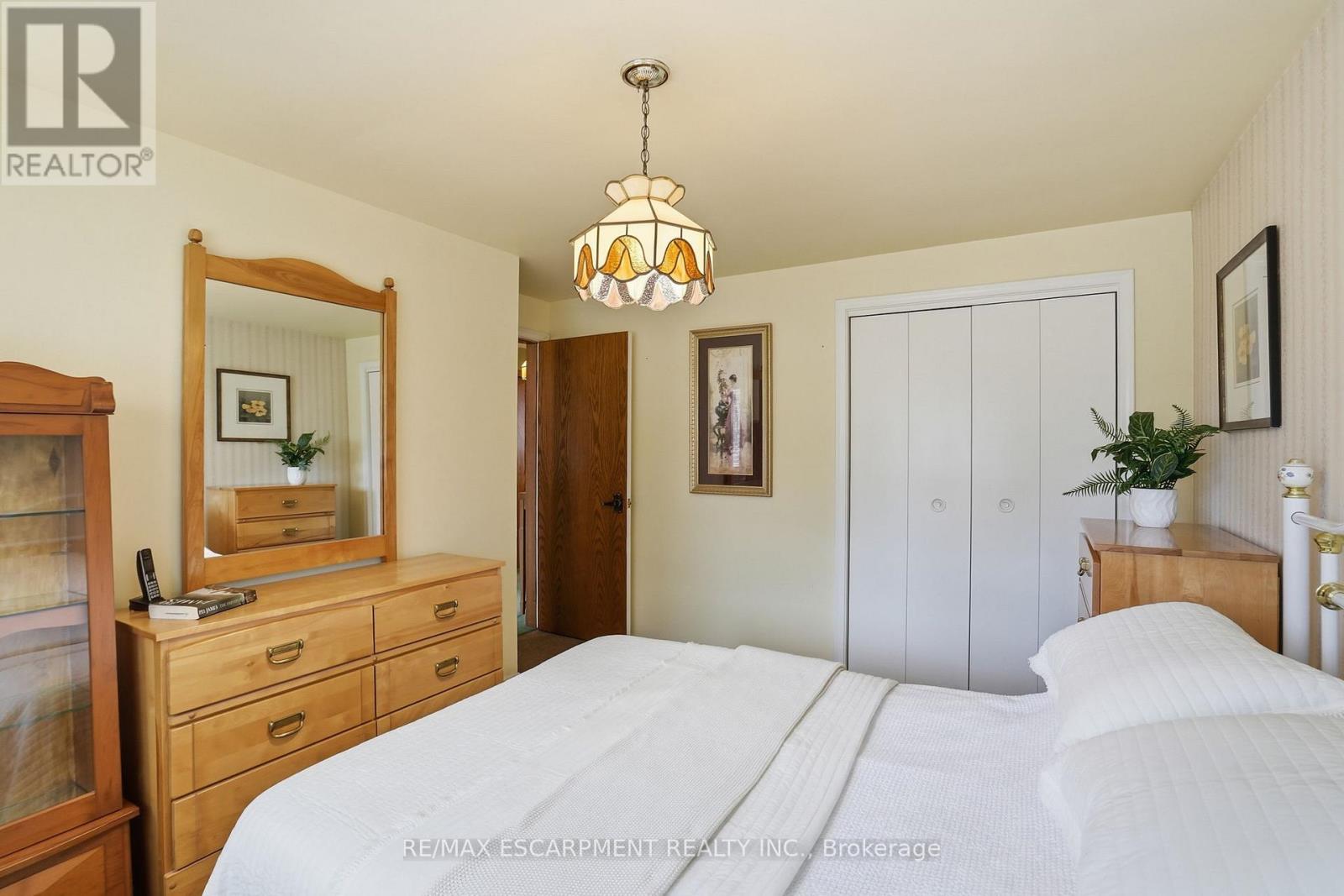 1 Thorncrest Boulevard, Hamilton (Pleasant View), Ontario  L9H 7L1 - Photo 25 - X12901258