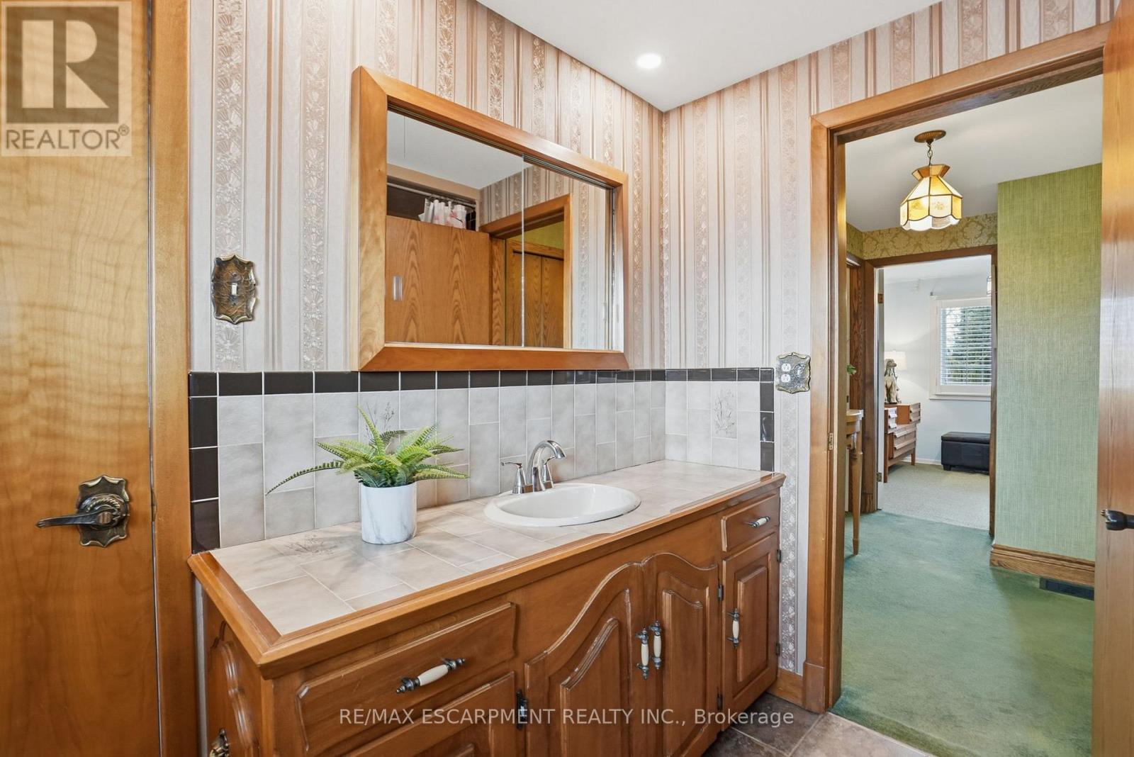 1 Thorncrest Boulevard, Hamilton (Pleasant View), Ontario  L9H 7L1 - Photo 31 - X12901258