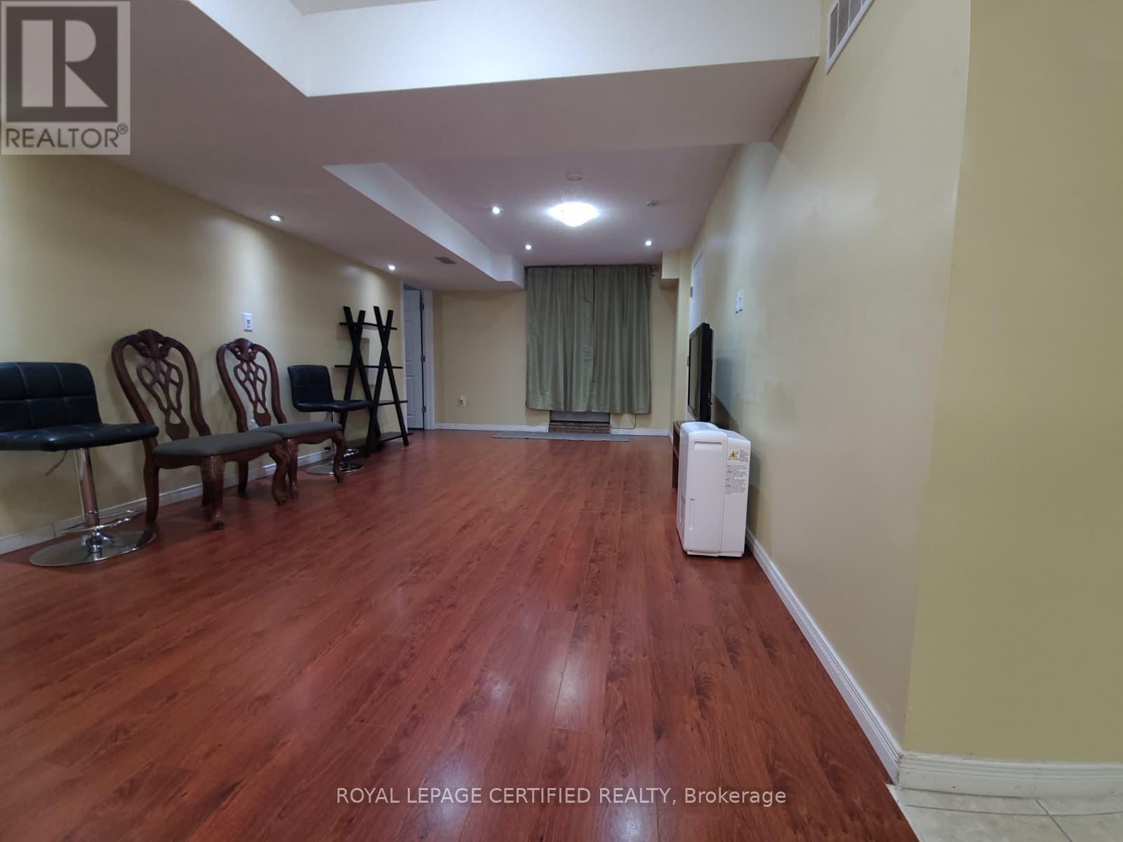 Bsmnt - 12 Peer Drive, Guelph (Kortright Hills), Ontario  N1C 1G9 - Photo 14 - X12901284