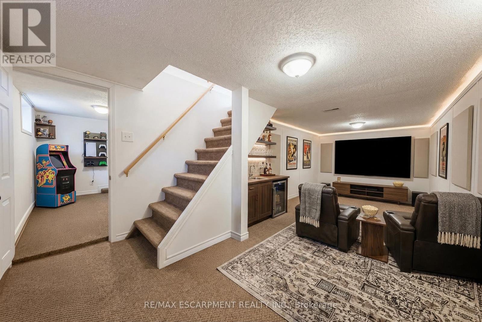 1124 Dunsmure Road, Hamilton (Normanhurst), Ontario  L8H 1K5 - Photo 23 - X12901298