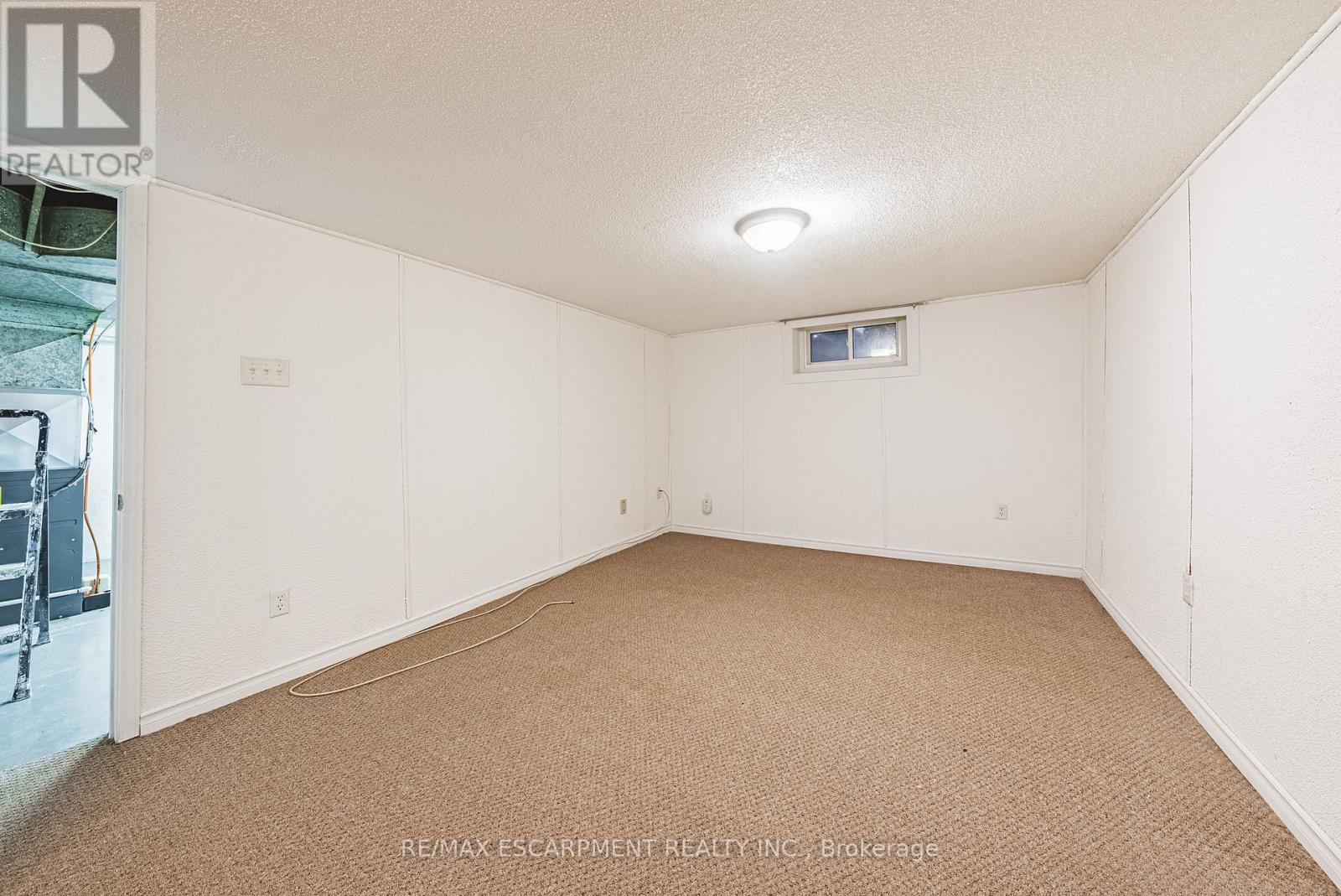 1124 Dunsmure Road, Hamilton (Normanhurst), Ontario  L8H 1K5 - Photo 24 - X12901298