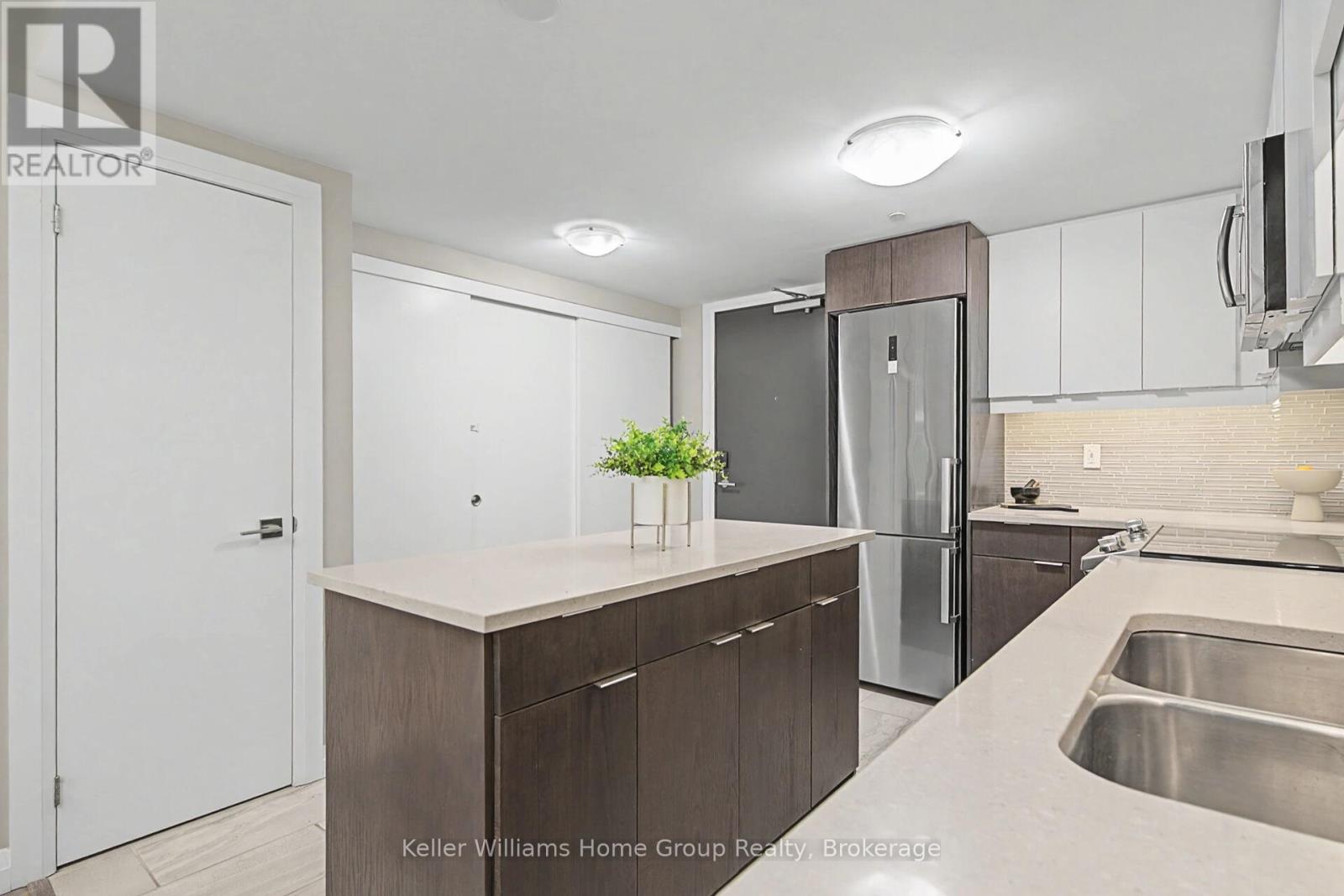 205 - 63 Arthur Street S, Guelph, Ontario  N1E 0A8 - Photo 14 - X12531132