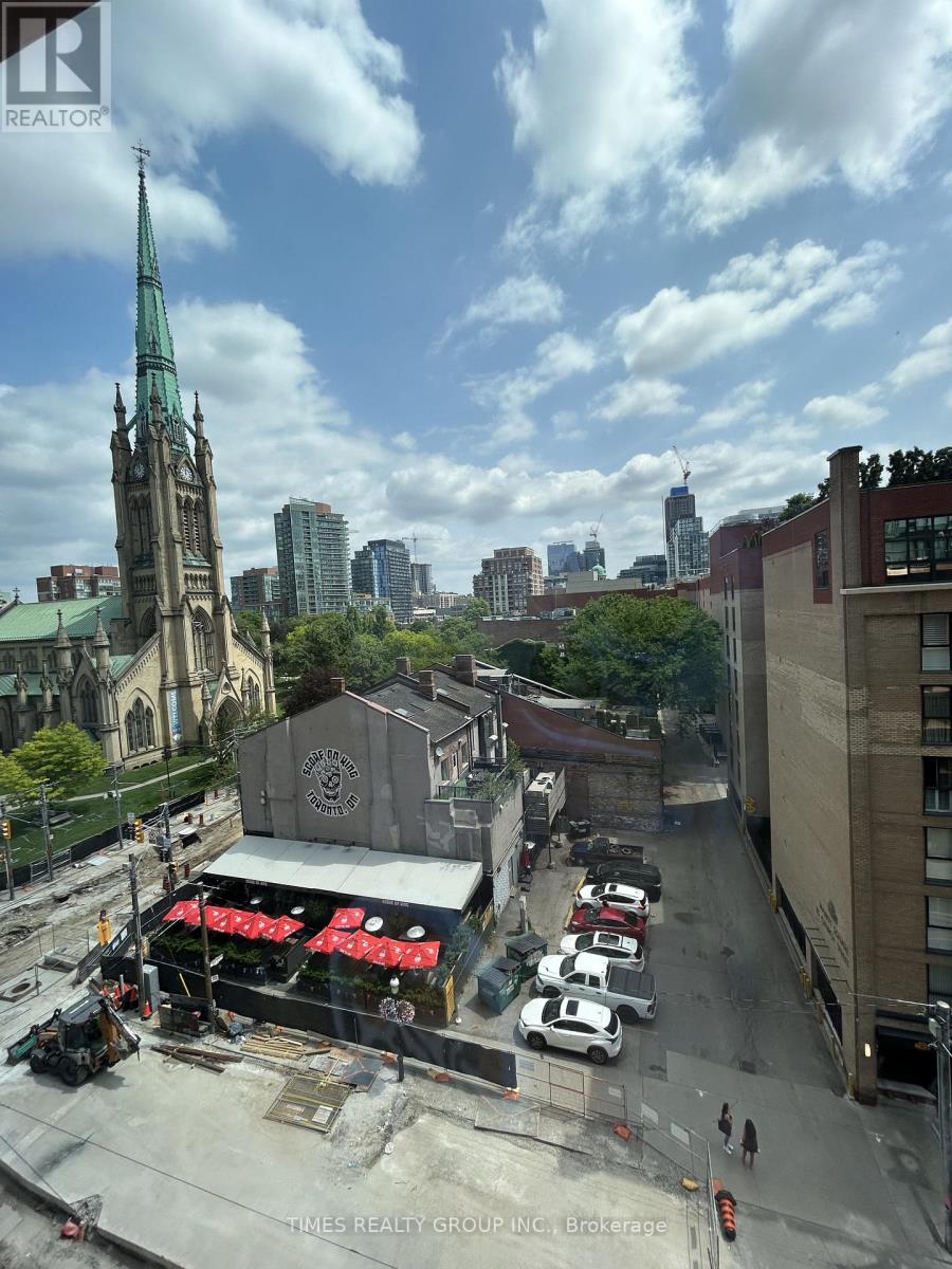 607 - 60 Colborne Street, Toronto (Church-Yonge Corridor), Ontario  M5E 1E3 - Photo 3 - C12901074