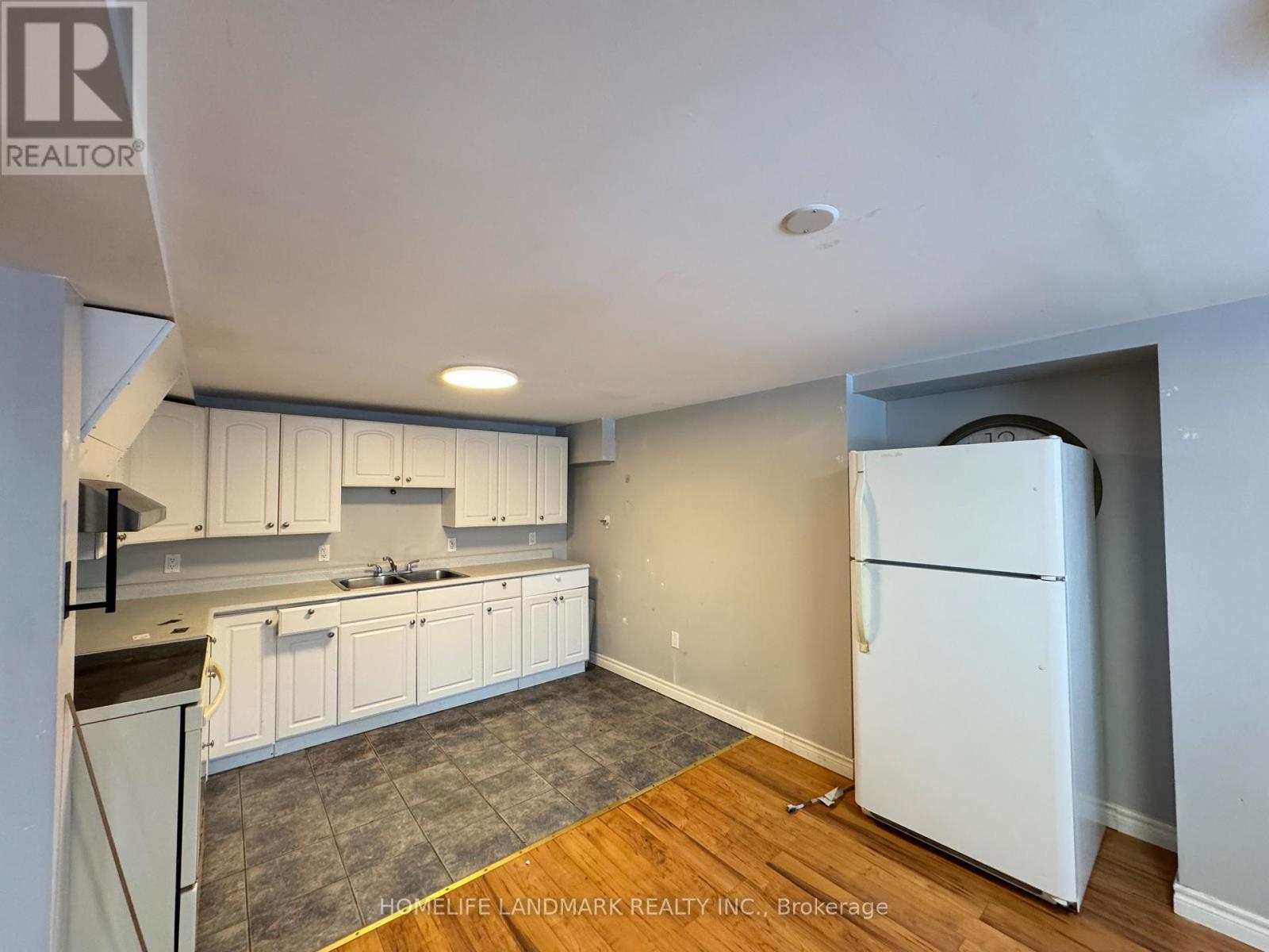 Unit 1 - 22 Willow Fern Drive, Barrie, Ontario  L4N 0Z9 - Photo 2 - S12746226