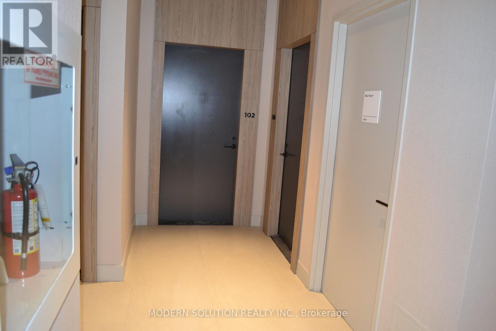 103 - 1606 Charles Street, Whitby, Ontario  L1N 0P1 - Photo 4 - E12757286