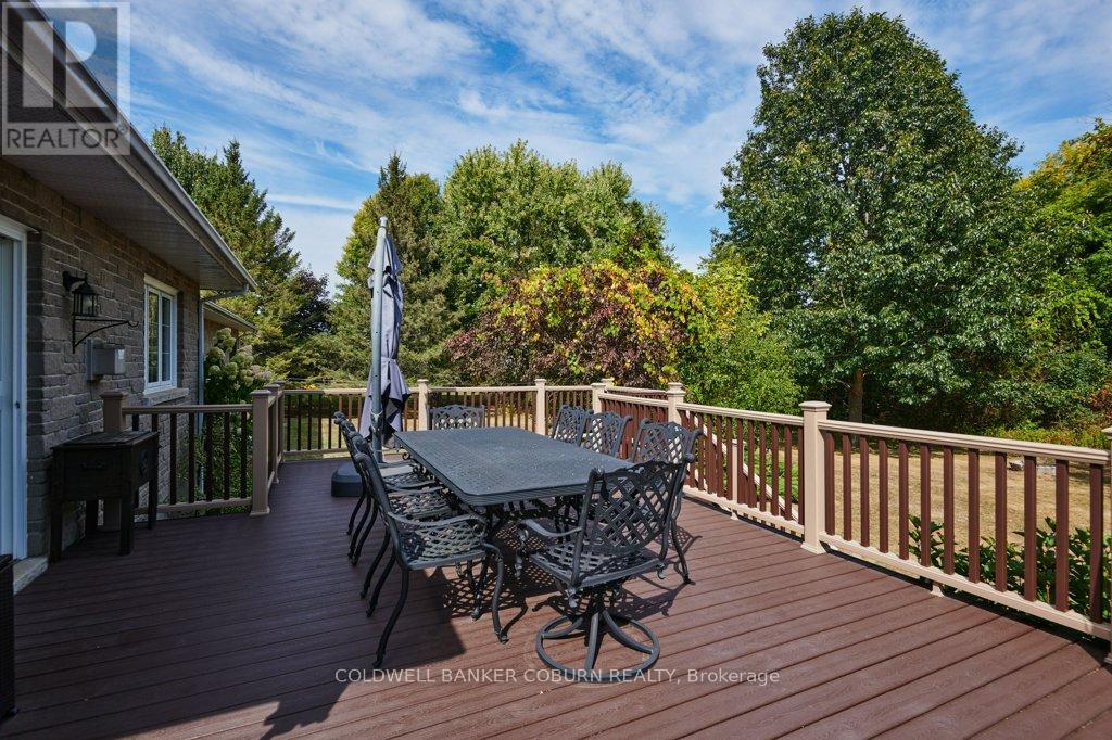 11229 Lakeshore Drive, South Dundas, Ontario  K0E 1K0 - Photo 31 - X12414278