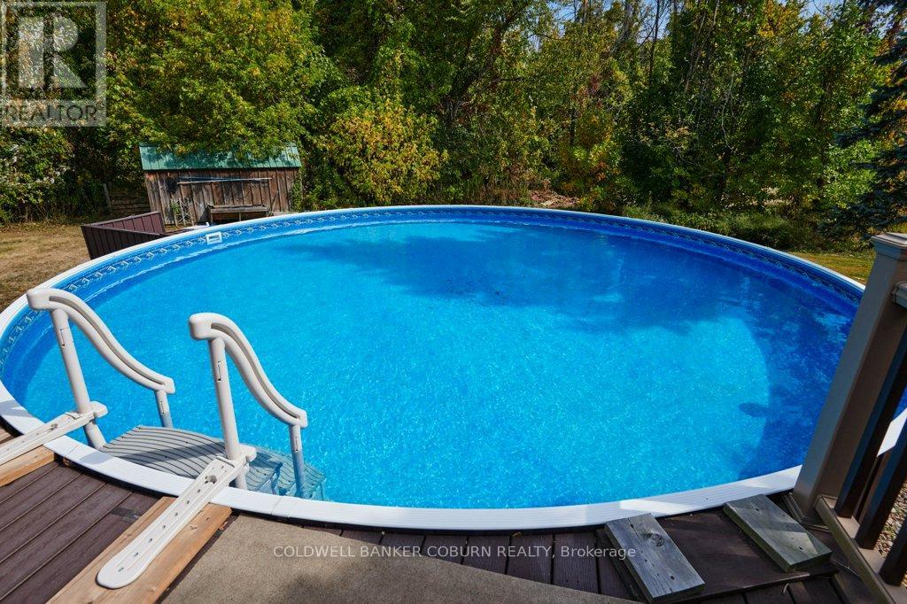 11229 Lakeshore Drive, South Dundas, Ontario  K0E 1K0 - Photo 33 - X12414278