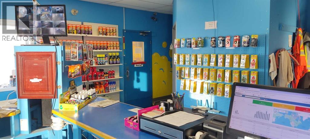 4710 36 Street, Camrose, Alberta  T4V 0N1 - Photo 5 - A2274990