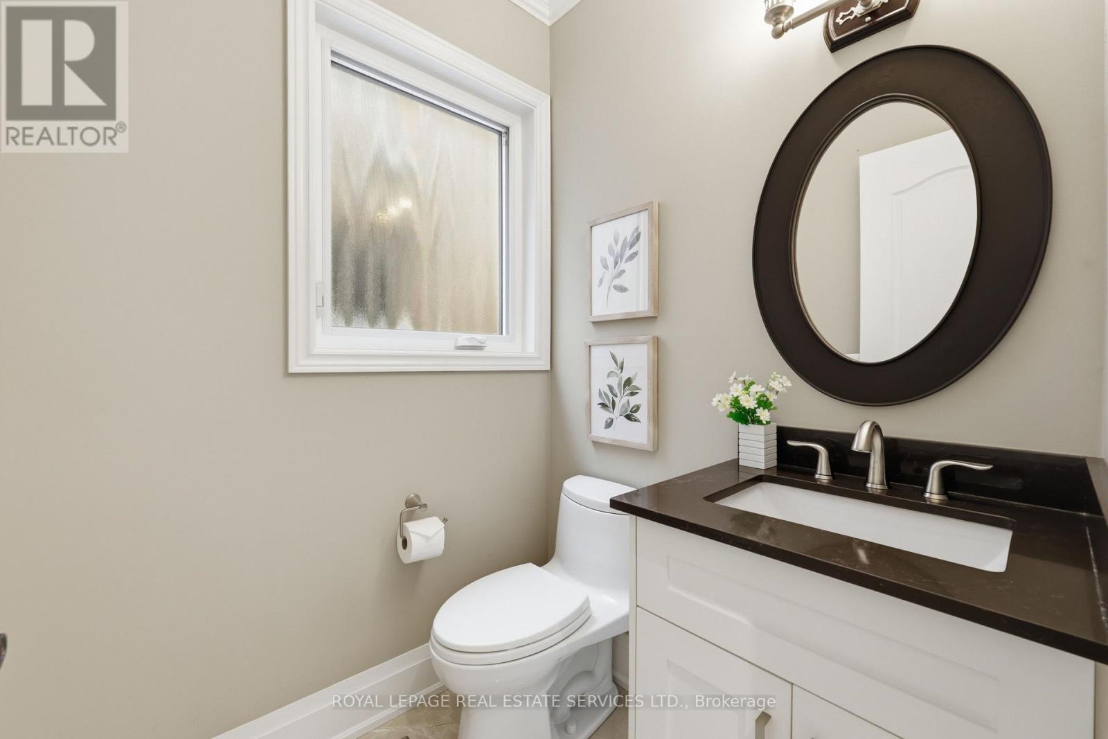 5087 Silverwater Mill Crescent, Mississauga, Ontario  L5V 2B6 - Photo 11 - W12901064