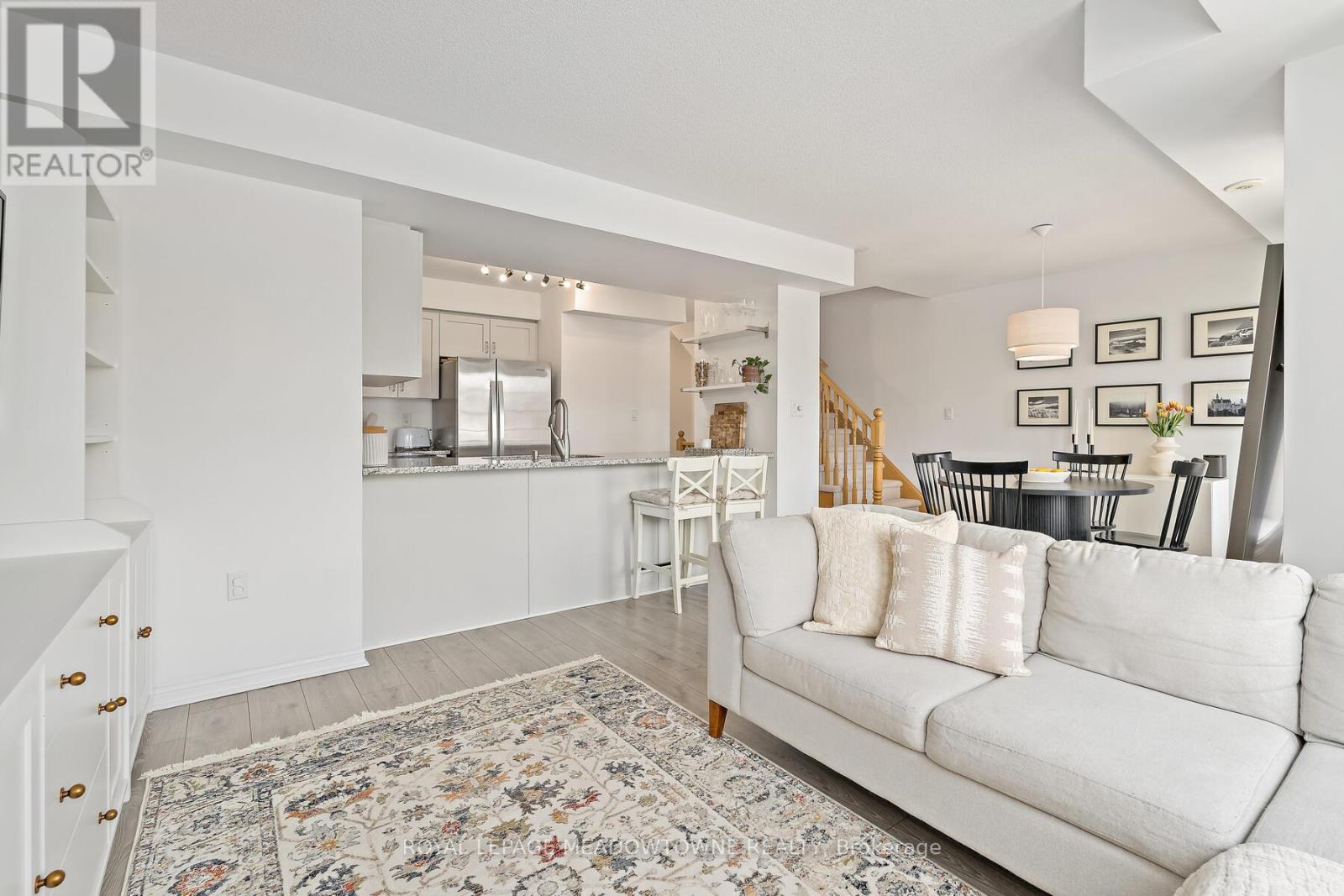 42 - 2614 Dashwood Drive, Oakville, Ontario  L6M 0K5 - Photo 16 - W12900946