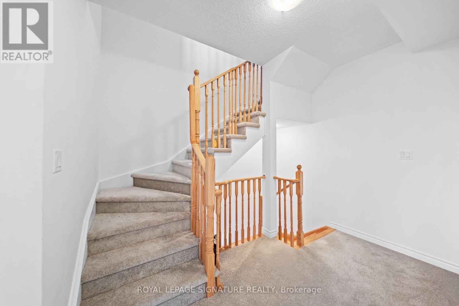 3 - 429 Dougall Avenue W, Caledon, Ontario  L7C 4L5 - Photo 29 - W12901144