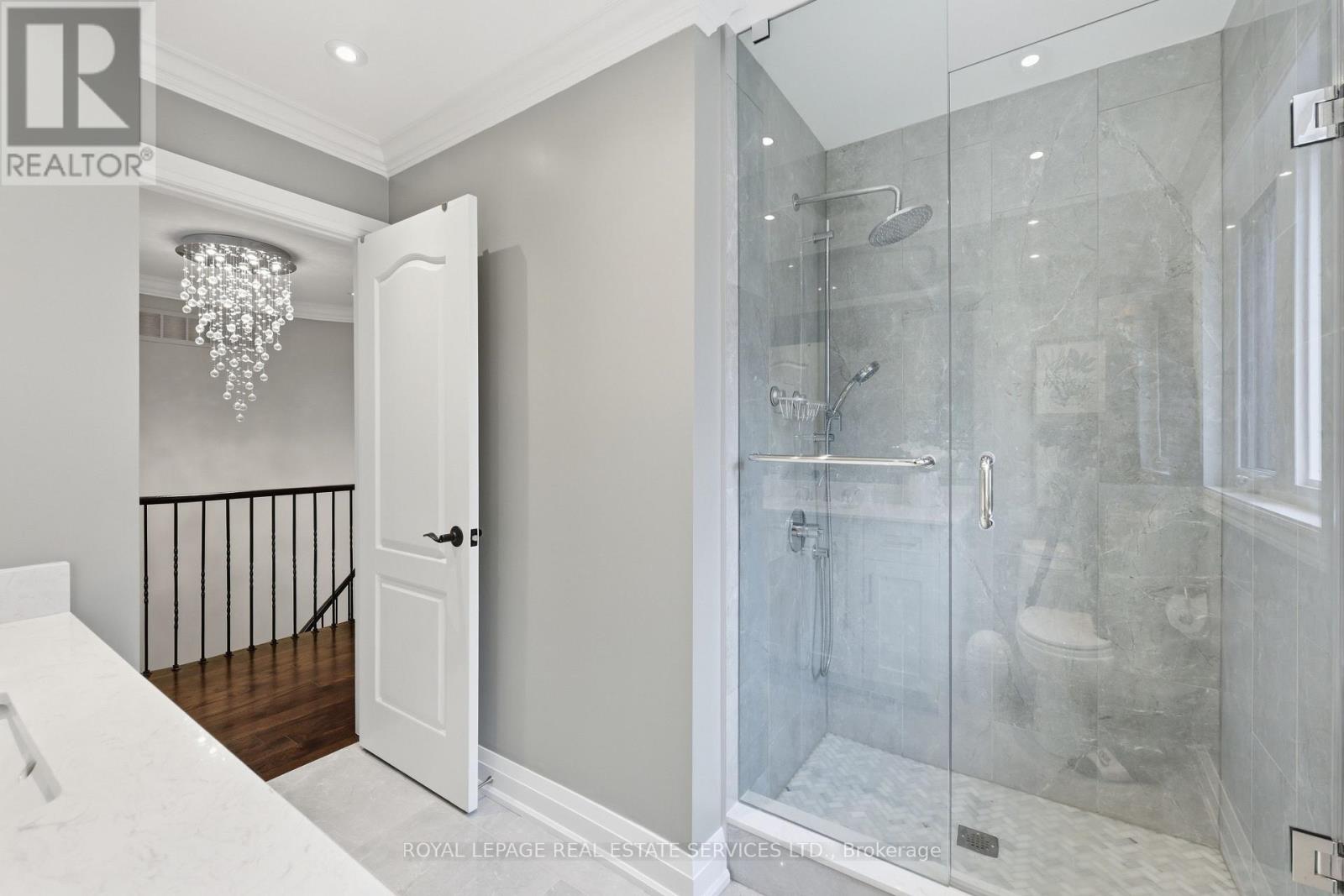 5087 Silverwater Mill Crescent, Mississauga, Ontario  L5V 2B6 - Photo 28 - W12901064