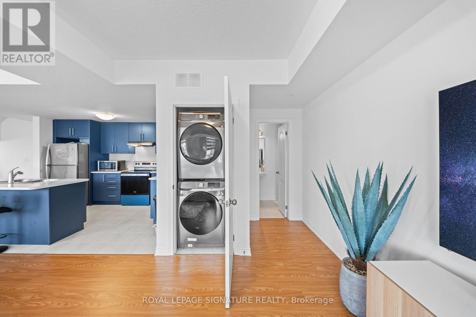 3 - 429 Dougall Avenue W, Caledon, Ontario  L7C 4L5 - Photo 14 - W12901144