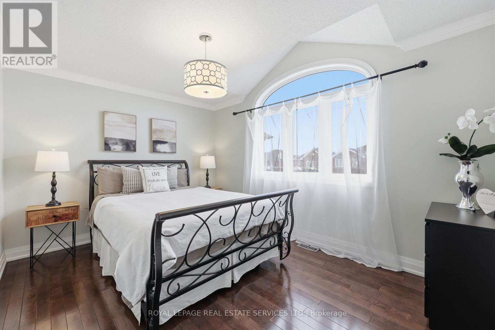 5087 Silverwater Mill Crescent, Mississauga, Ontario  L5V 2B6 - Photo 29 - W12901064