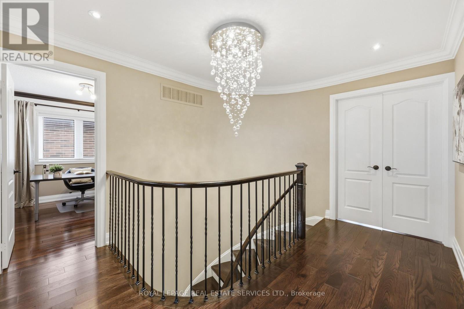 5087 Silverwater Mill Crescent, Mississauga, Ontario  L5V 2B6 - Photo 33 - W12901064