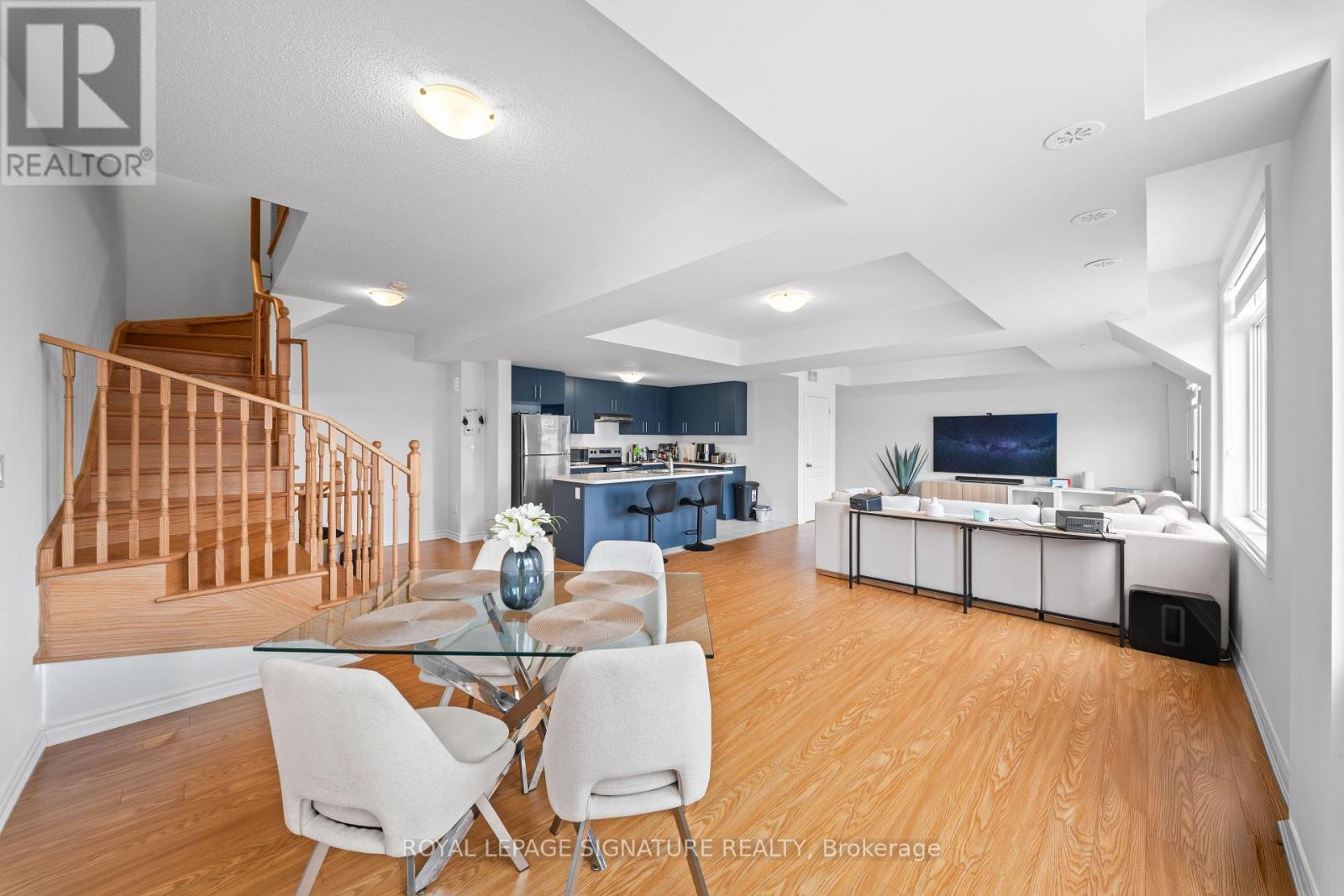 3 - 429 Dougall Avenue W, Caledon, Ontario  L7C 4L5 - Photo 10 - W12901144