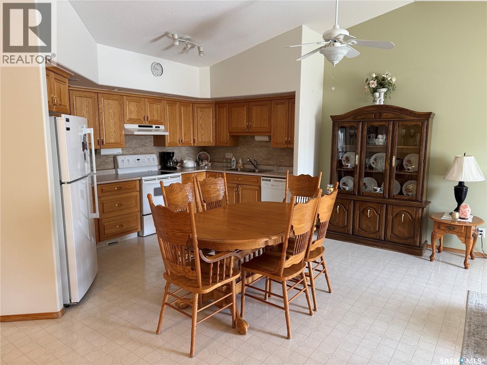 206 Bethel Terrace, Warman, Saskatchewan  S0K 4S0 - Photo 3 - SK030812