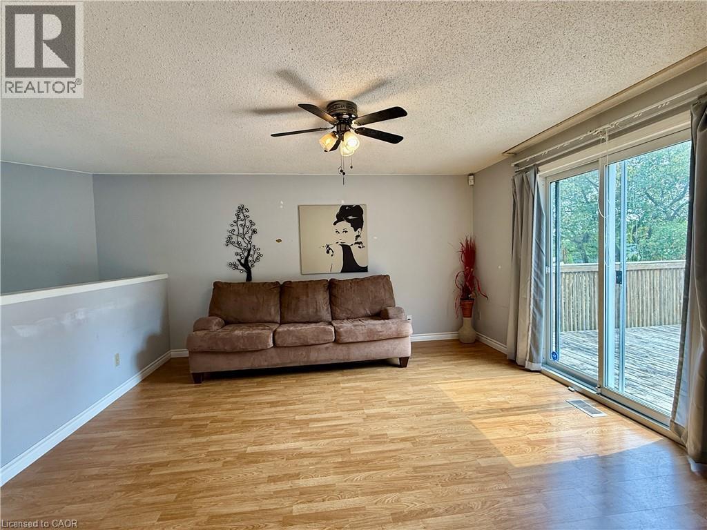 164 Herron Place, Waterloo, Ontario  N2T 1H2 - Photo 7 - 40813642