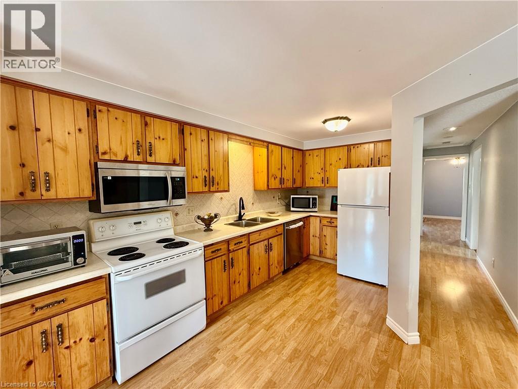 164 Herron Place, Waterloo, Ontario  N2T 1H2 - Photo 13 - 40813642