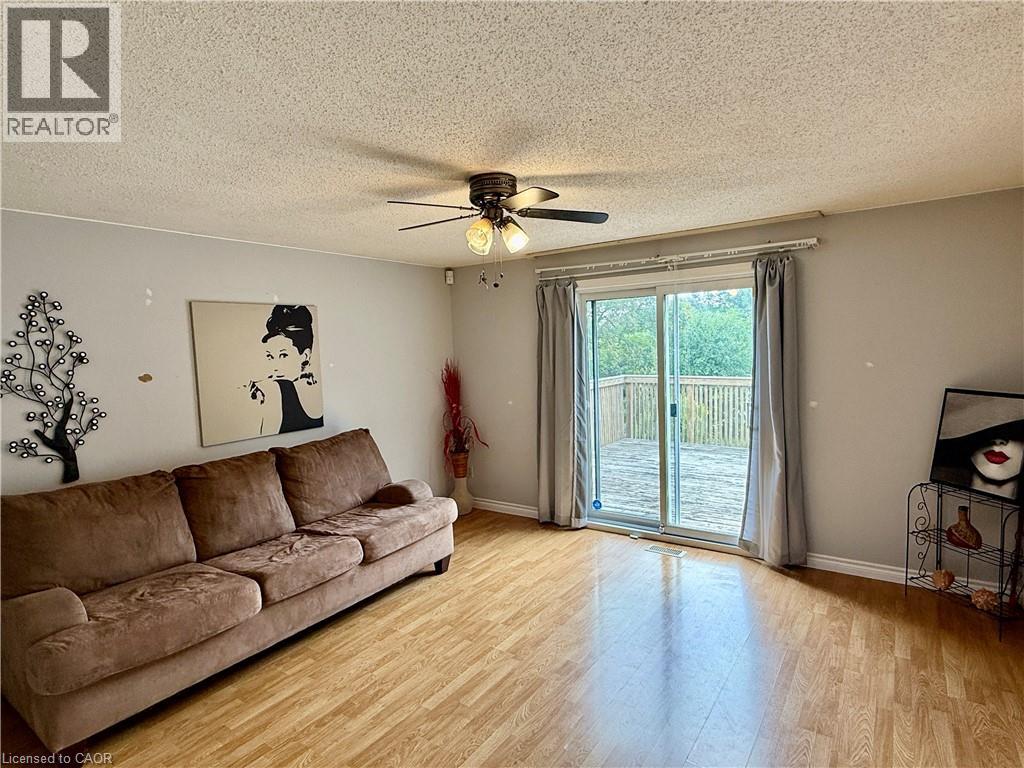 164 Herron Place, Waterloo, Ontario  N2T 1H2 - Photo 6 - 40813642