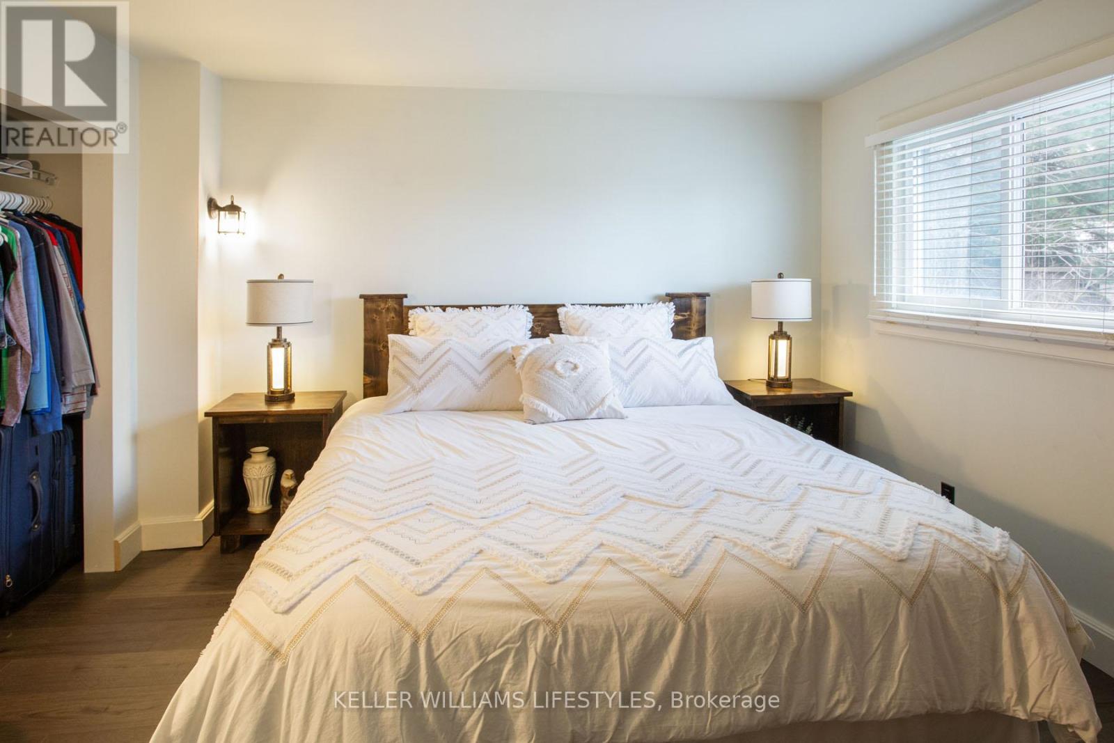 22 Charles Street, Thames Centre (Dorchester), Ontario  N0L 1G2 - Photo 9 - X12901342