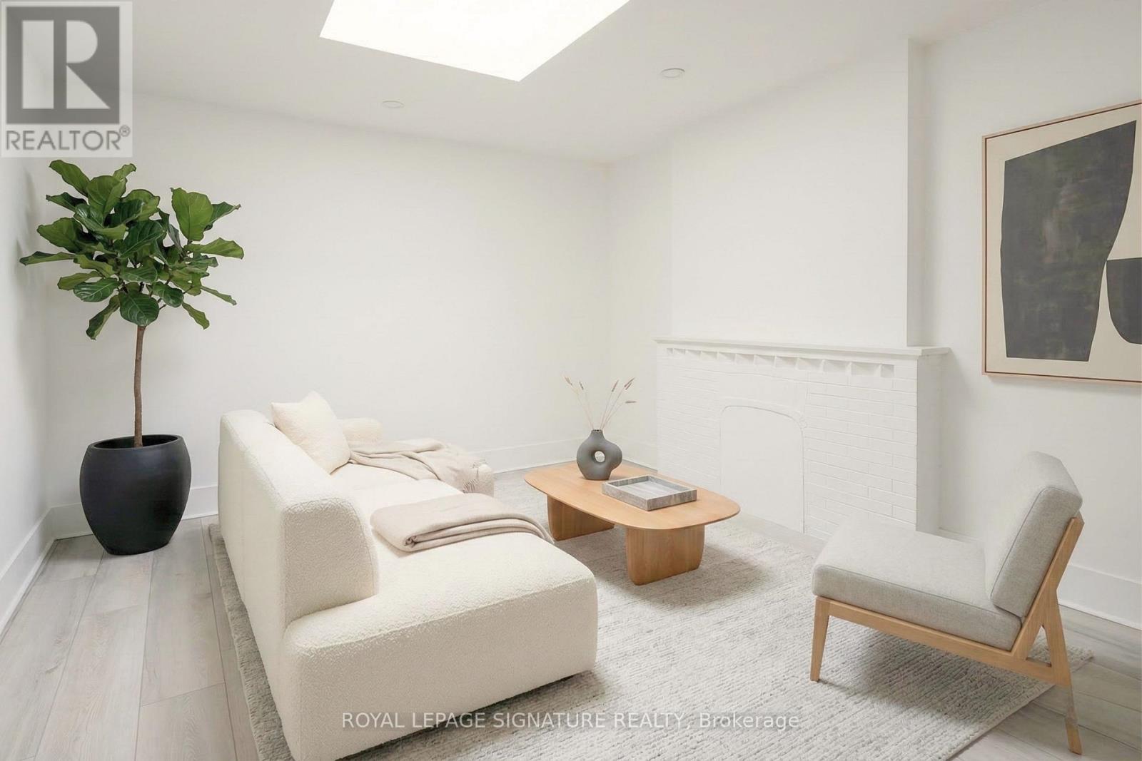 3rd Floor - 784 College Street, Toronto, Ontario  M6G 1C6 - Photo 5 - C12901322